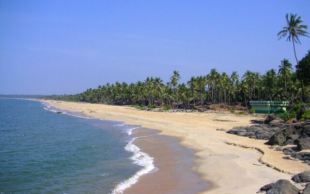Kasaragod beach, bekal beach, places to visit in kerala