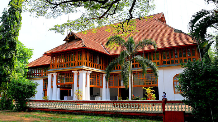 museum in kochi, places to visit in kerala, bolgatty palace kochi