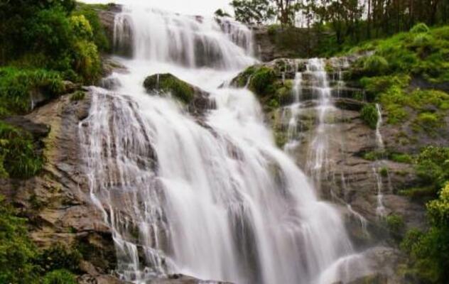 waterfalls in idukki, places to visit in kerala, chinnakanal waterfalls