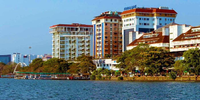 places to visit in ernakulam, places to visit in kerala, marine drive