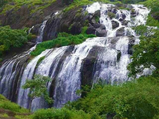 waterfalls in thrissur, places to visit in kerala, marottichal waterfalls