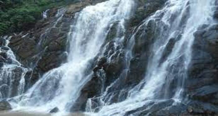 waterfalls in Wayanad, places to visit in kerala, palchuram waterfalls