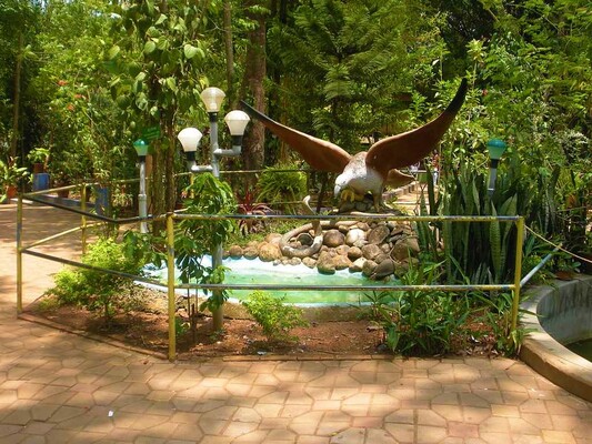parassinikadavu snake park, museum in Kannur
