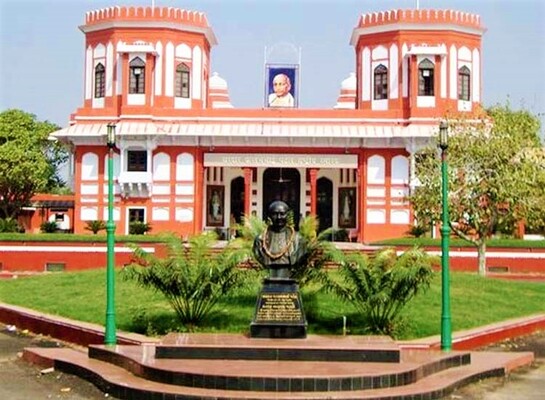 palaces in kollam, sardar vallabhai patel museum