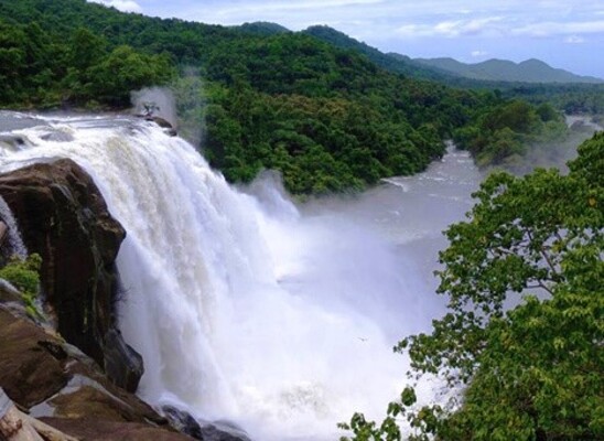 Backwaters, waterfalls and Dam in Kozhikode