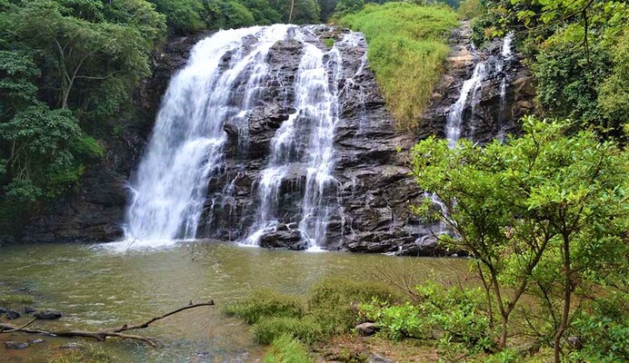waterfalls in idukki, valara waterfalls, places to visit in kerala