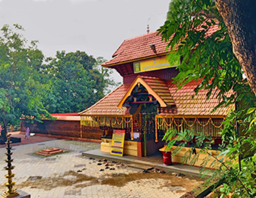 pilgrims in kozhikode, places to visit in kerala, valayanad devi temple